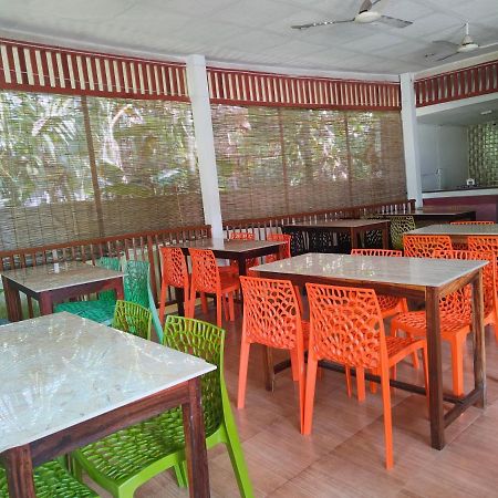 Hotel Highness Sea Rock Sitapur Bagian luar foto