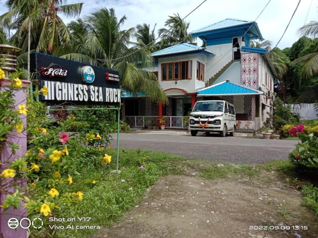 Hotel Highness Sea Rock Sitapur Bagian luar foto