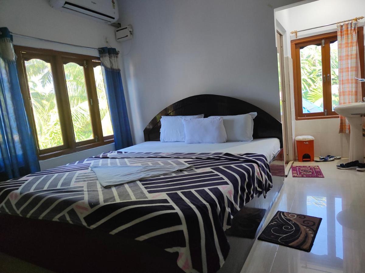 Hotel Highness Sea Rock Sitapur Bagian luar foto